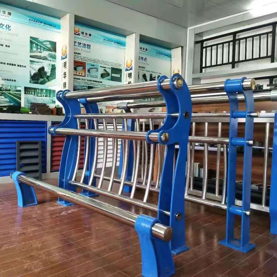 衡阳市桥梁防撞护栏桥梁护栏 - 哪里好